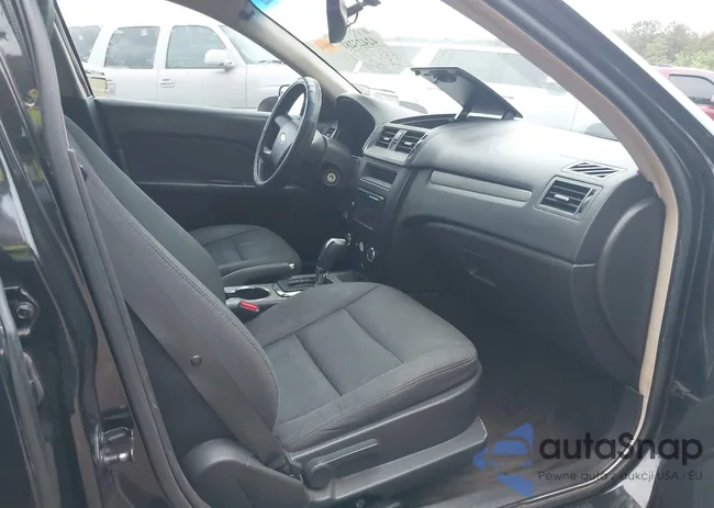 3FAHP0HA0CR371617: 42423281