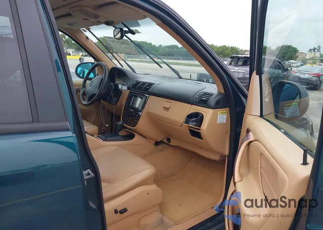 4JGAB54E7WA013215: 42423293