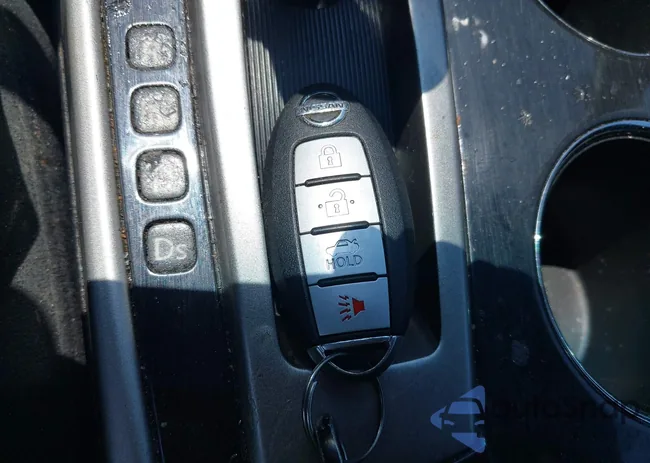 1N4AL3AP9EC143162: 42423312