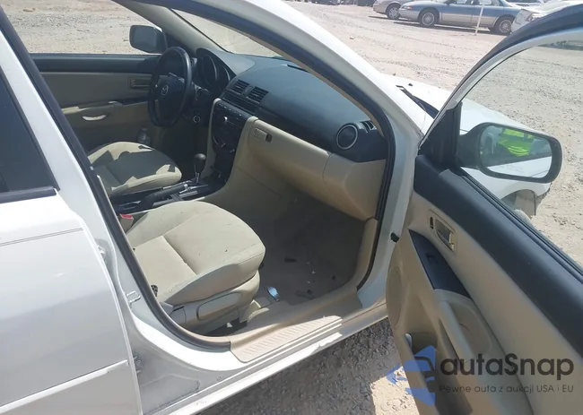 JM1BK32F481811764: 42423319