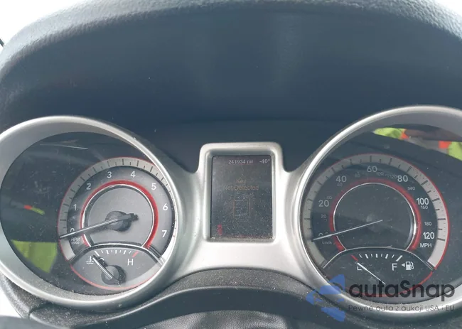 3C4PDCBGXCT324756: 42422533