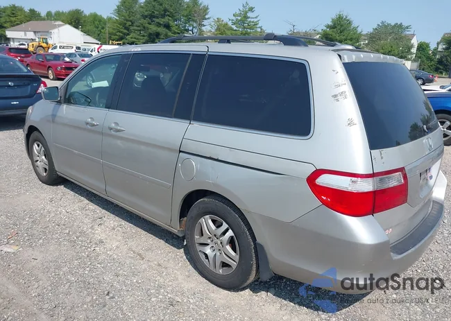 5FNRL38785B036142: 42422595