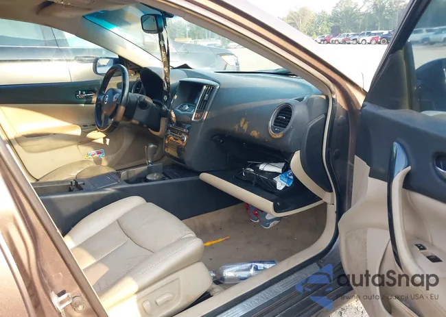 1N4AA5AP8CC817056: 42422601