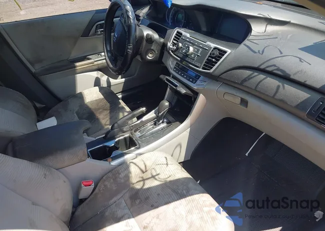 1HGCR2F33EA202334: 42422675