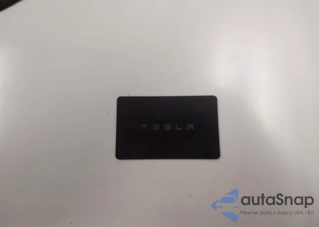 5YJYGDEF6LF000643: 42422700