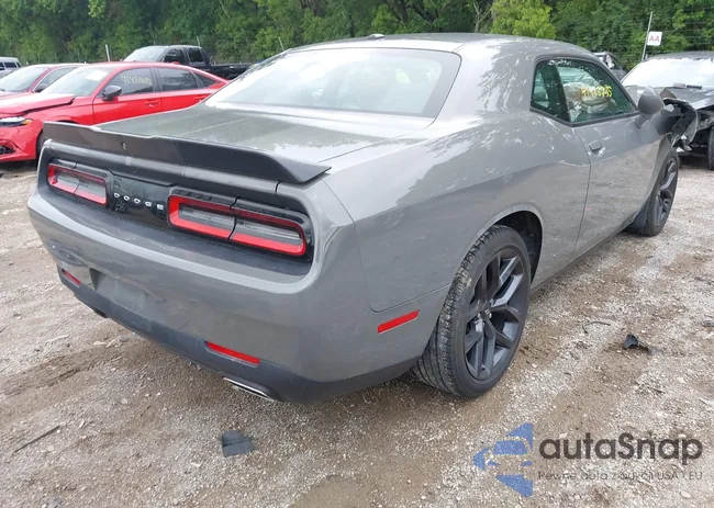 2C3CDZAG4KH688086: 42422755