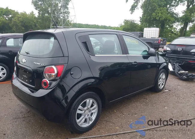 1G1JC6SH0C4101756: 42422801