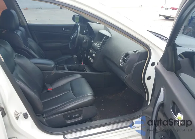 1N4AA5AP5EC907414: 42423944