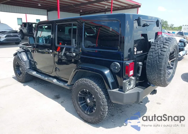 1C4BJWEGXGL269033: 42423980