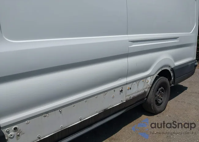 1FTYR3XM1HKA71226: 42424063