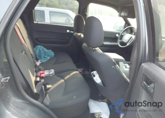 4M2CU81Z68KJ53795: 42424116