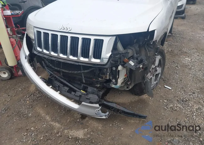 1J4RR4GG3BC614611: 42424174