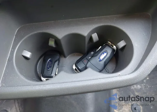 1FBAX2C85PKB42666: 42424233