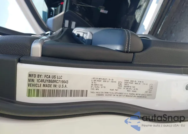 1C4RJYB68RC719643: 42424264