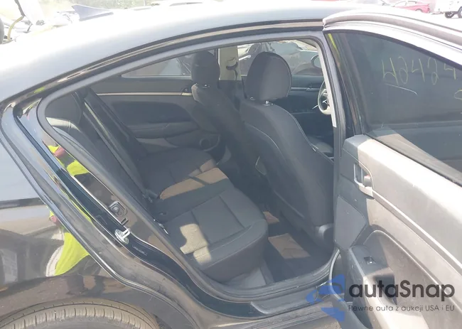 5NPD84LF9JH228665: 42424327