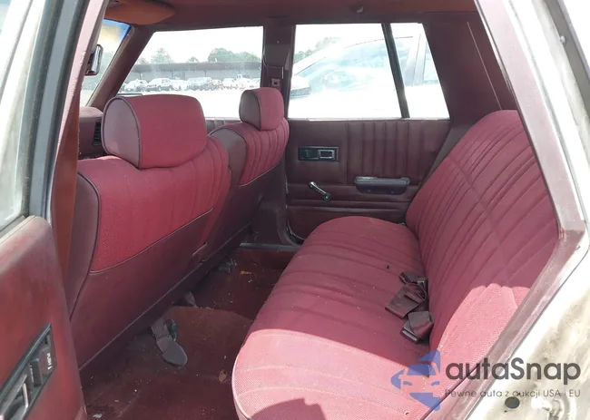 1B3BD36D7GC101975: 42424404