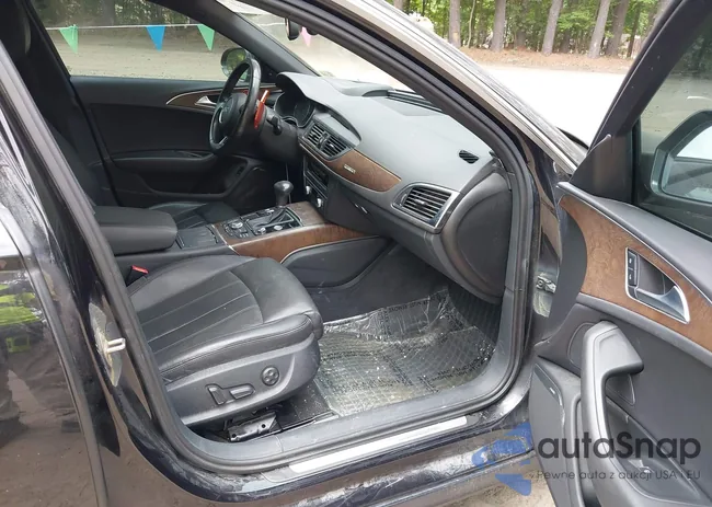 WAUJGCFC3DN005251: 42424424