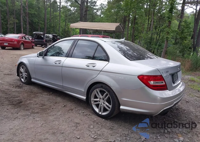 WDDGF4HB4DR265893: 42423461