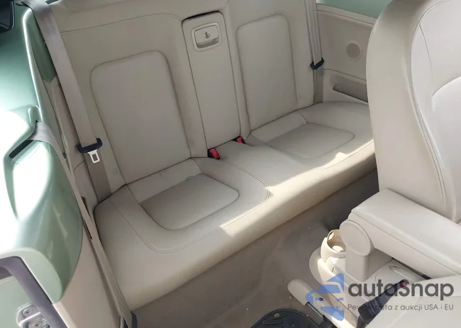 3VWPF31Y08M401881: 42423549