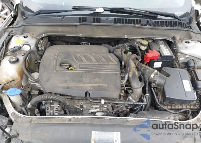 3FA6P0HD8GR274155: 42423557