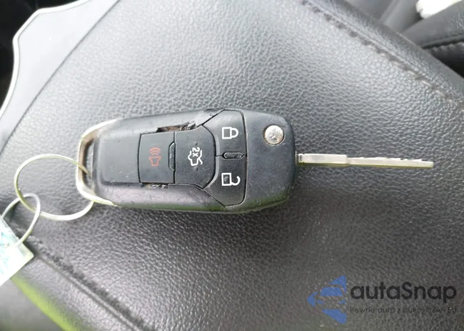 3FA6P0HD8GR274155: 42423557