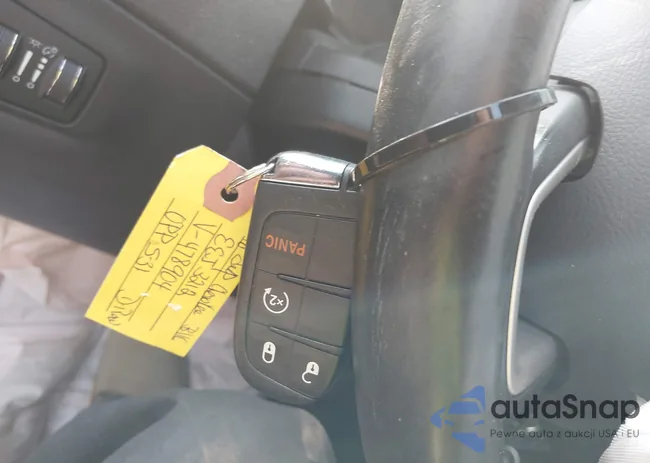 3C4NJDBB2JT478904: 42423608