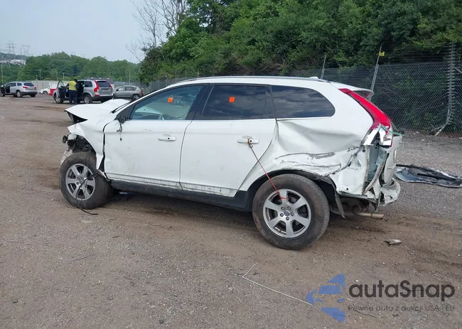 YV4940DZXC2323904: 42423706