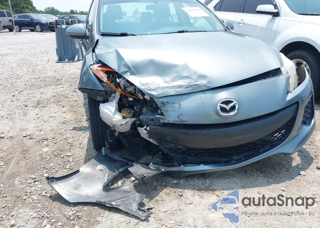 JM1BL1UF9C1523634: 42423758