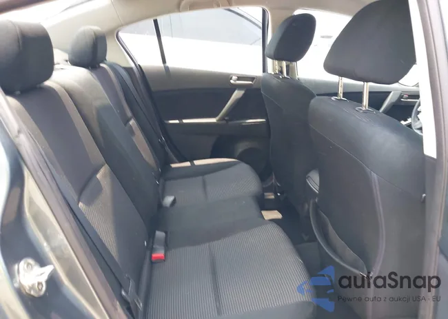 JM1BL1UF9C1523634: 42423758