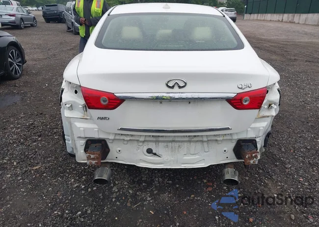 JN1BV7ARXEM682243: 42423759