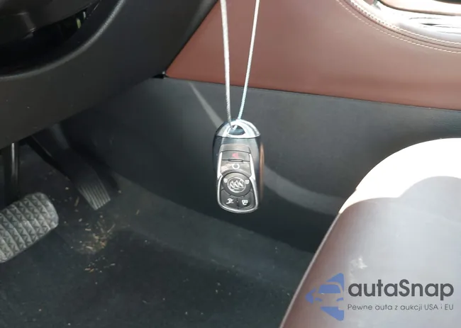 LRBFXBSA2HD039568: 42424869