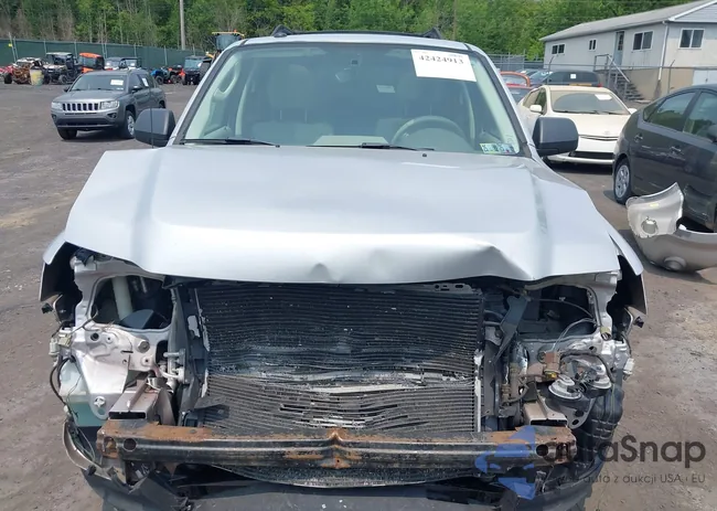 1FMCU9D74BKA90754: 42424913