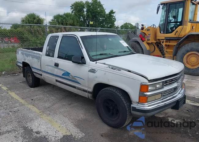 2GCEC19RXV1166543: 42424998