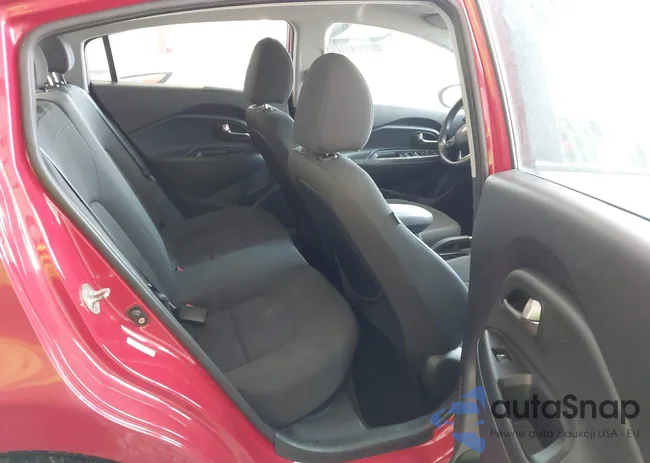 KNADN4A37C6063632: 42425046