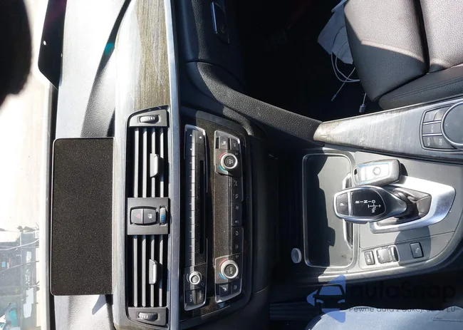 WBA4F7C30HG787546: 42425058