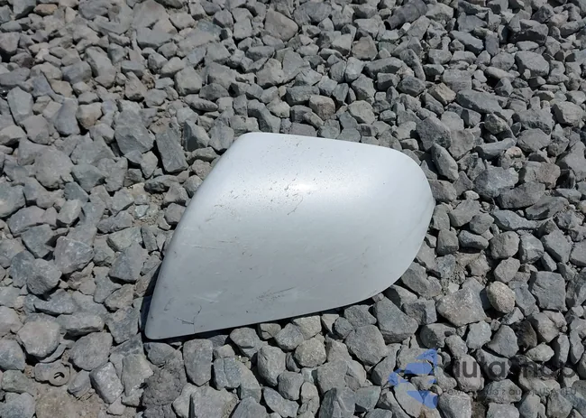 5YJ3E1EB2JF086364: 42425095