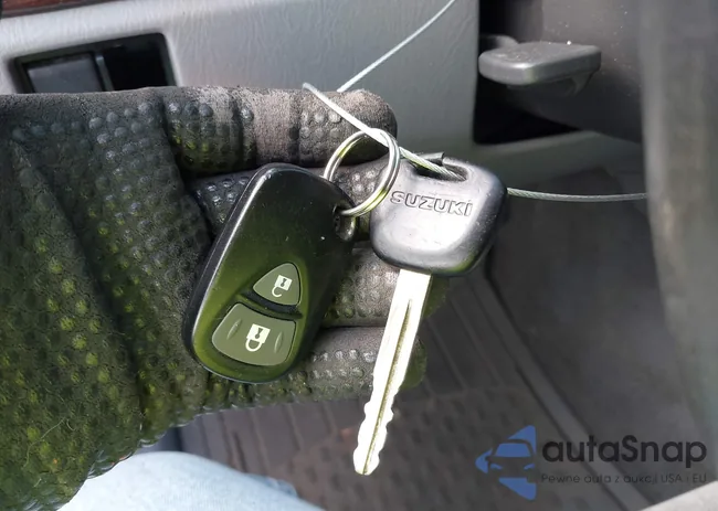 JS3TY92V934101118: 42425129