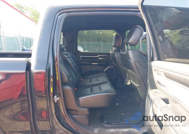 1C6SRFJT4KN698944: 42425147