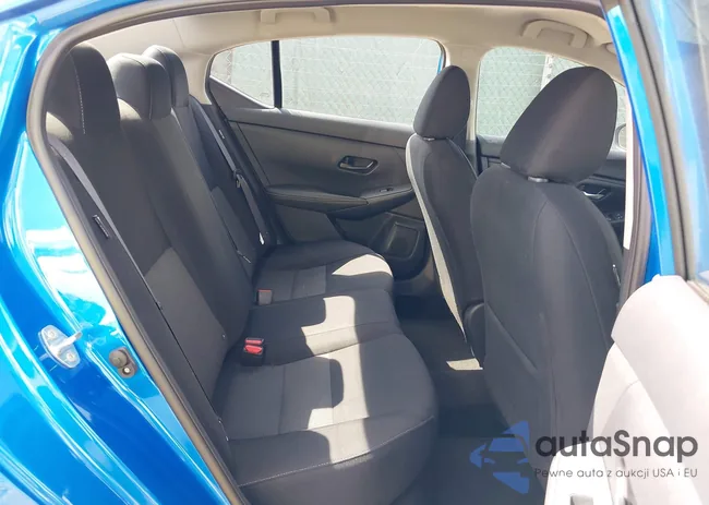 3N1AB8CV7RY363518: 42425233