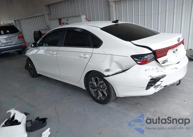 3KPF24AD5KE058905: 42425258