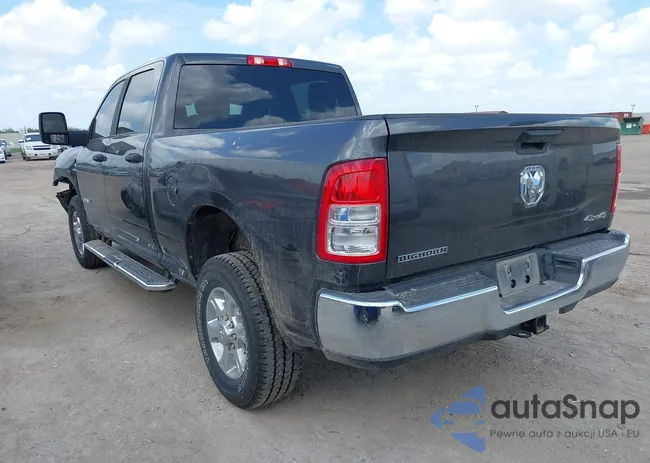 3C6UR5DL9RG343480: 42425281