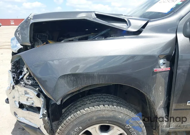 3C6UR5DL9RG343480: 42425281