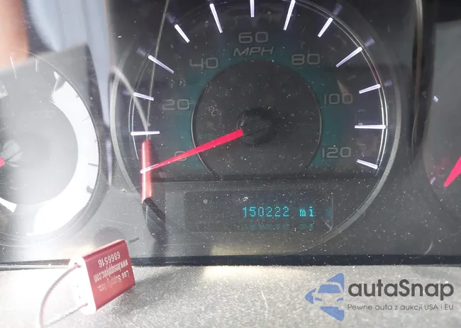 3FAHP0HAXBR240760: 42425425