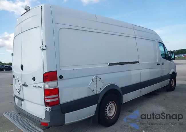 WD3PE8CB7C5711806: 42424442