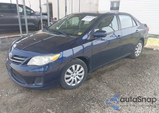 2T1BU4EE8DC071998: 42424476