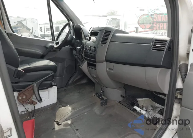 WD3PE8CB6C5692018: 42424529