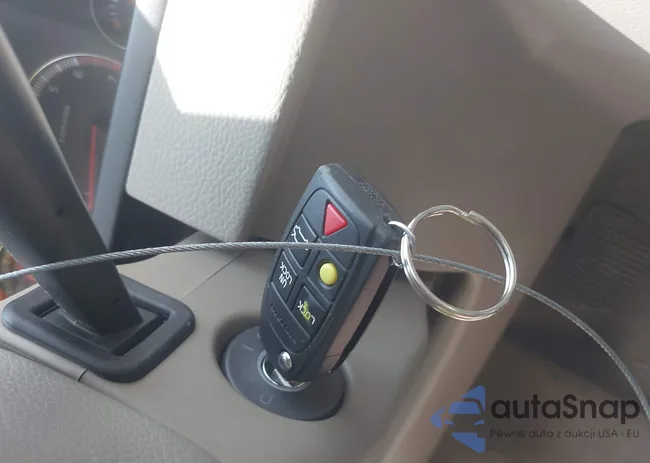 YV1CM59HX41071336: 42424564