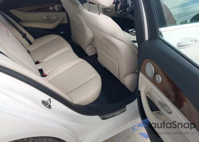 W1KZF8DB4LA833854: 42424616