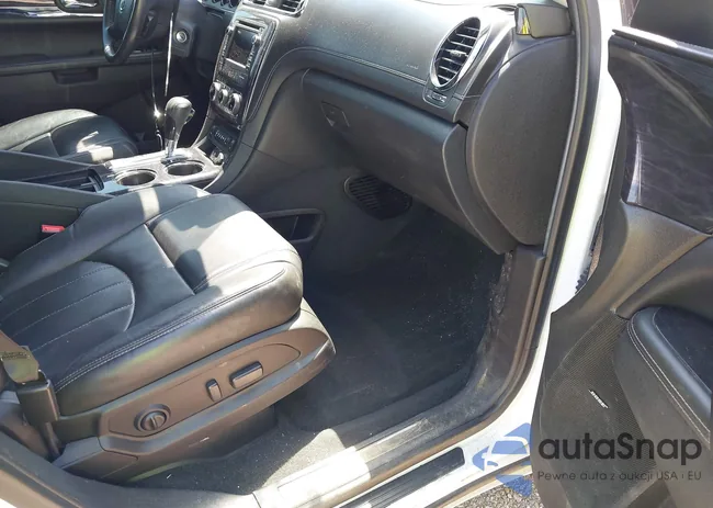 5GAKVCKD9HJ343697: 42424634