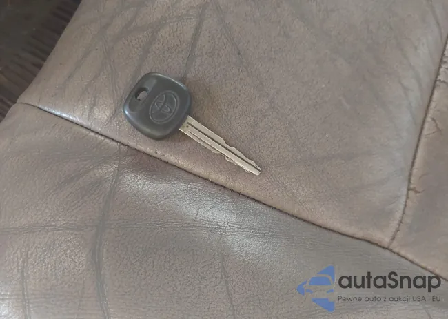 5TDBT48A84S214077: 42424675